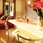 Residence-11 To Choose From In An Exclusive By Italian *