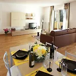 Residence-11 To Choose From In An Exclusive By Italian Apartmán Tremezzo