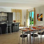 Residence-11 To Choose From In An Exclusive By Italian Tremezzo