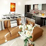 Residence-11 To Choose From In An Exclusive By Italian Apartmán Tremezzo