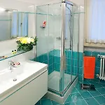 Residence-11 To Choose From In An Exclusive By Italian Apartmán Tremezzo