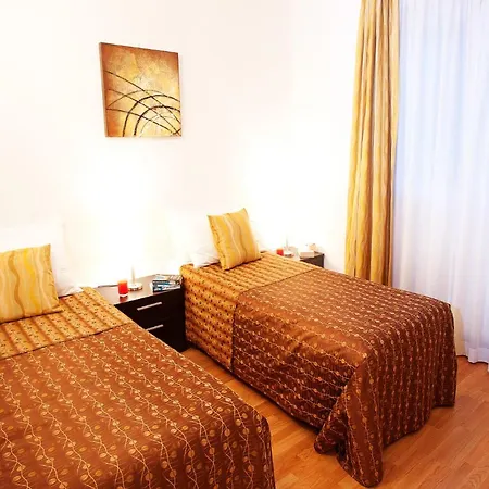 Residence-11 To Choose From In An Exclusive By Italian Appartement Tremezzo