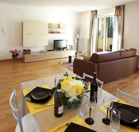 Residence-11 To Choose From In An Exclusive By Italian Appartement Tremezzo