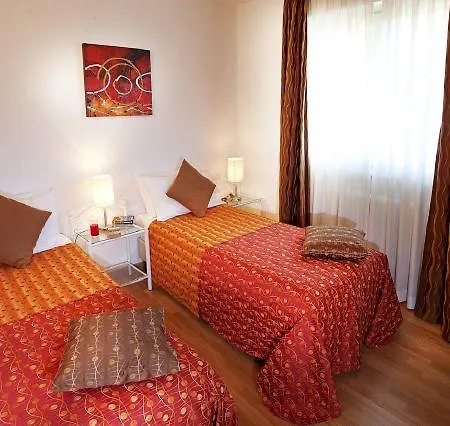 Residence-11 To Choose From In An Exclusive By Italian Apartamento Tremezzo