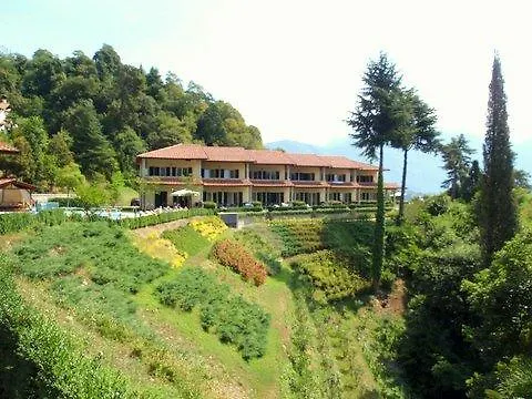 Residence-11 To Choose From In An Exclusive By Italian *