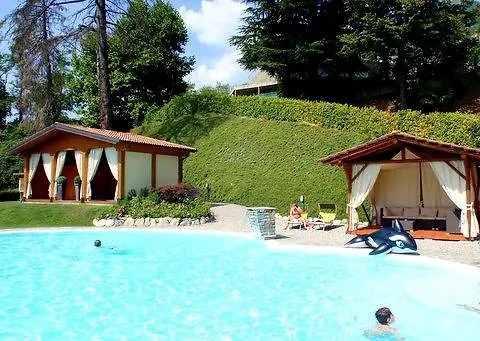 Residence-11 To Choose From In An Exclusive By Italian Lejlighed *