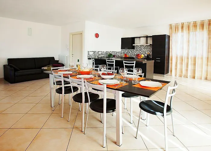 Residence-11 To Choose From In An Exclusive By Italian Lejlighed Tremezzo