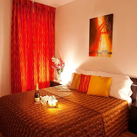 Residence-11 To Choose From In An Exclusive By Italian Apartmán
